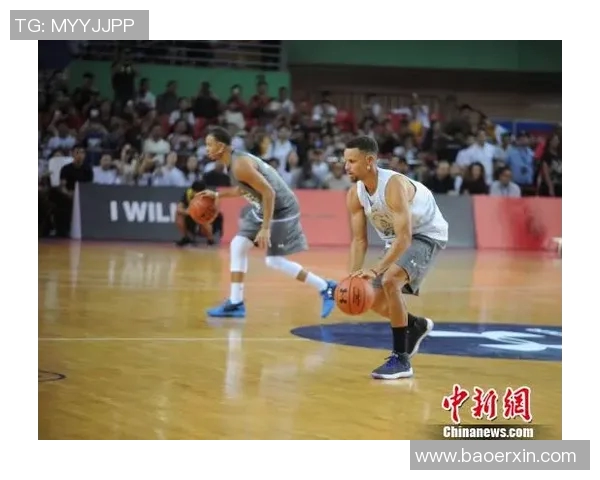 库里从篮球少年到全球巨星的成长历程与背后坚持的故事