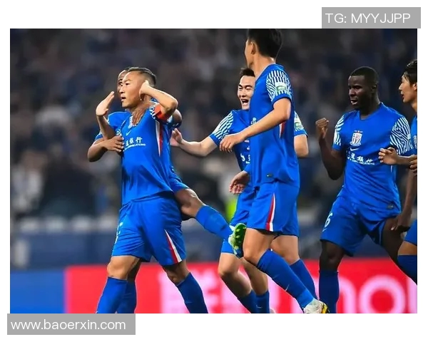 中超赛季中段换帅潮涌现，多队调整战术风格